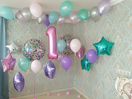 Шары под потолок, цепочки из гелиевых шаров