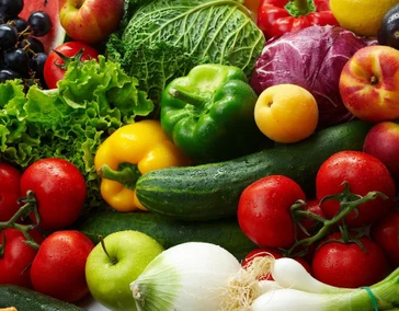Свежие овощи и зелень