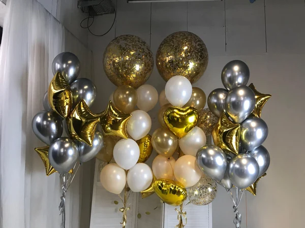 Готовые фольгированные фигуры, фонтаны из шаров